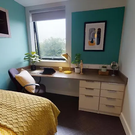 Tranquil Private Bedrooms At Twerton Mill In Bath Exterior photo
