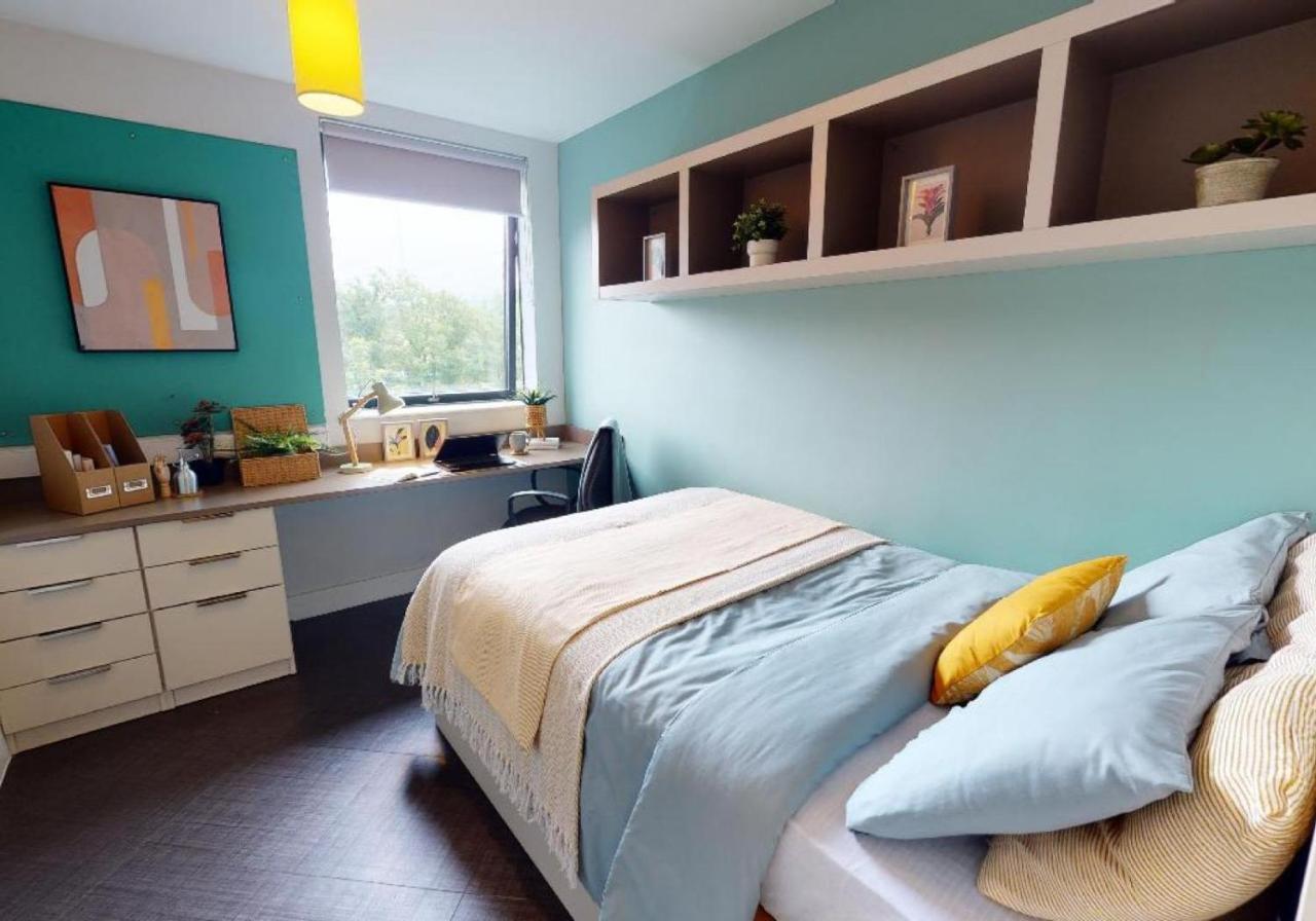 Tranquil Private Bedrooms At Twerton Mill In Apartamento