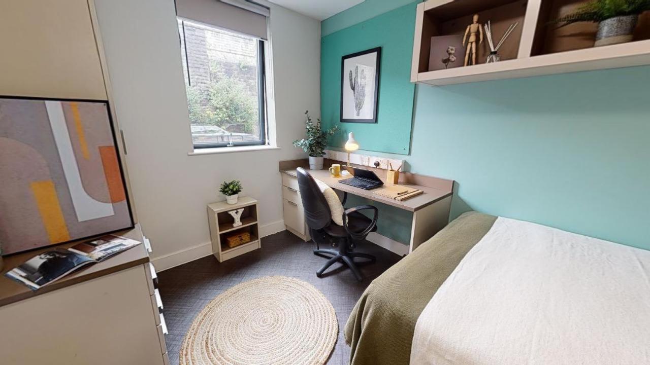 Tranquil Private Bedrooms At Twerton Mill In Apartamento