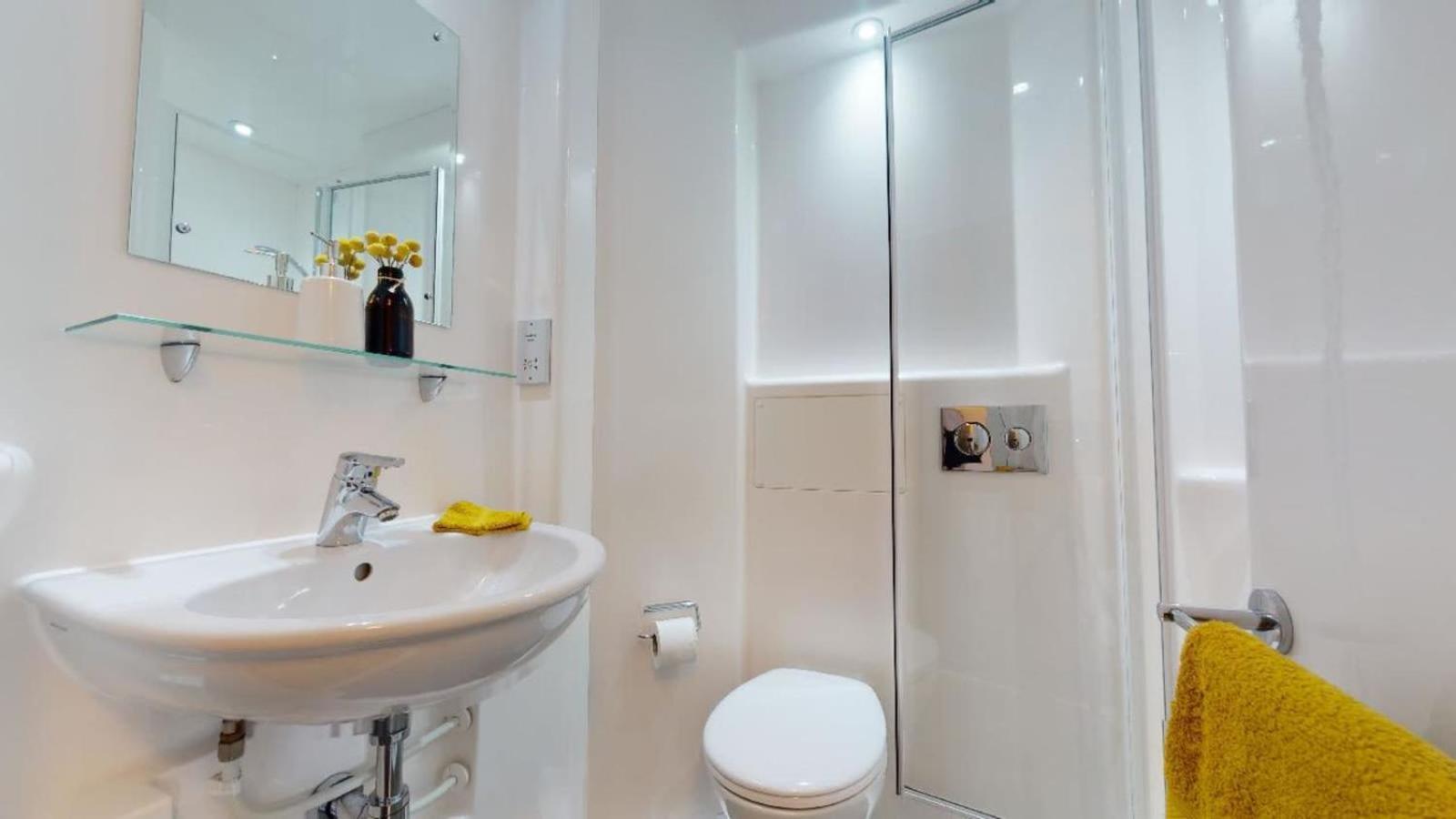 Tranquil Private Bedrooms At Twerton Mill In Apartamento *